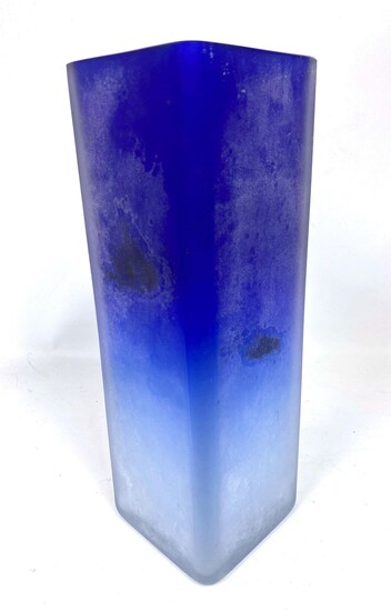 Signed CENEDESE Scavo Art Glass Vase. Flared square col