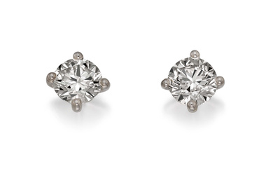 Solitaire-Ear Studs