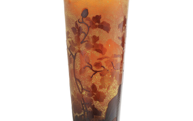 TABLISSEMENTS GALL (1904-1936) Vase tronconique vas en verre multicouche brun...