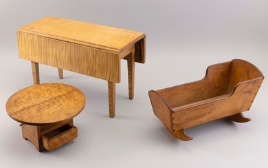 THREE PIECES OF MINIATURE FURNITURE First Half of the 20th Century Drop-leaf table height 10.25".