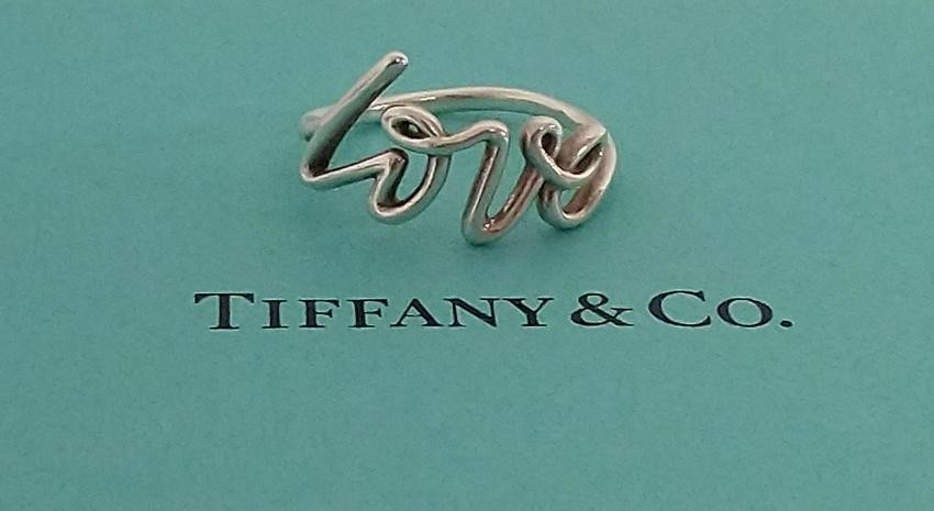 Tiffany & Co. - Paloma's Graffiti Love Ring