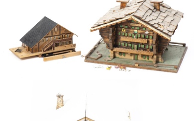 Travail Suisse, trois chalets en bois miniatures