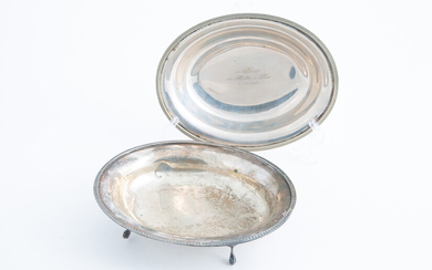 Two 800 silver trays, gr. 800 ca. 20th century