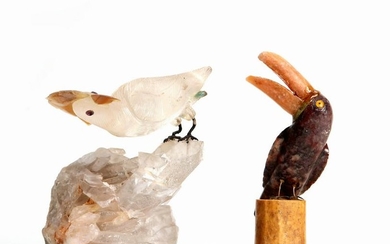 Two lapidary models of birds