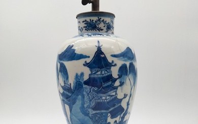 Vase en porcelaine, Chine, XIXe siècle A... - Lot 24 - Ader