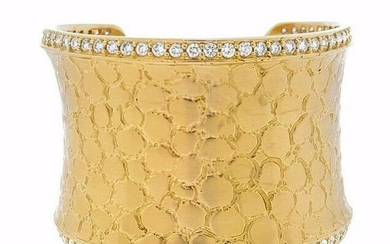 Wide 5.50 cts Diamond Cuff Bangle Bracelet in 18k