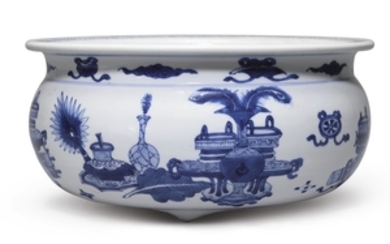 A BLUE AND WHITE CENSER QING DYNASTY, KANGXI PERIOD