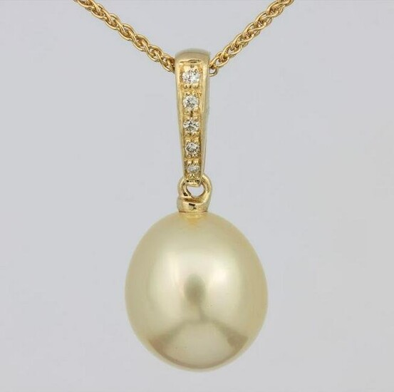 12x13mm Golden South Sea Pearl Drop - 14 kt. Yellow