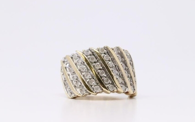 14kt Yellow Gold Diamond Ring.