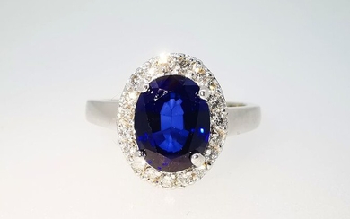 18 kt. White gold - Ring - 3.03 ct Sapphire - Diamonds
