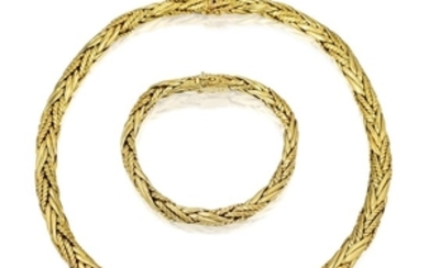 A Gold Necklace and Bracelet Set, German