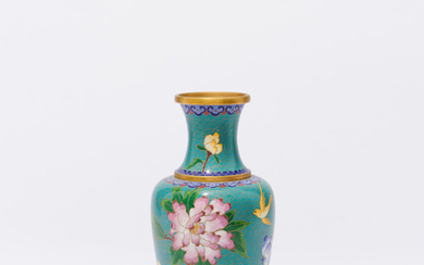 A cloisonné 'flowers and swallow' vase