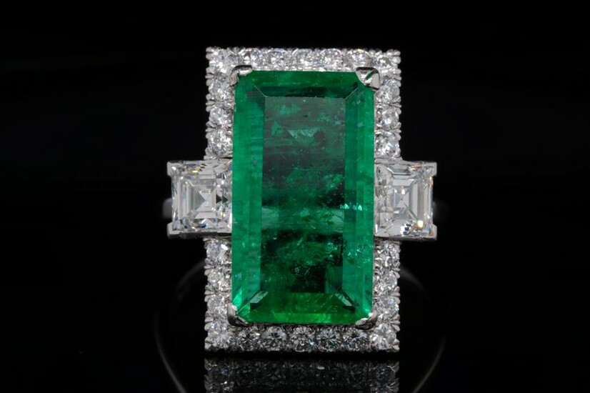 6.00ct Colombian Emerald, 2.00ctw Diamond Plat. Ring