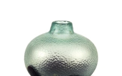 Battuto bicolore' vase, c1940