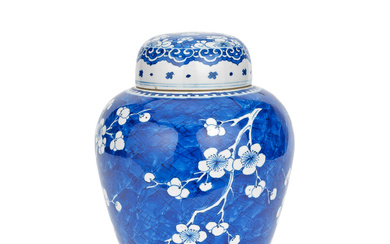 A BLUE AND WHITE 'PRUNUS' JAR AND RELATED COVER Kangxi