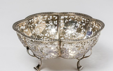 A CHINESE OPEN-WORKED TRIPOD SILVER BOWL, master