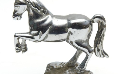 A CHROME PLATED METAL STATUE OF A REARING HORSE, 18 CM HIGH