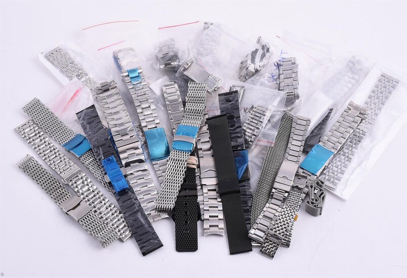 A COLLECTION OF STAINLESS STEEL WATCH BRACELETS