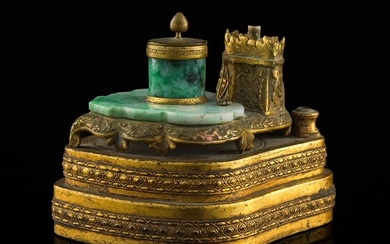 A Chinese gilt-bronze inkwell with inlaid jadeite, 19th century