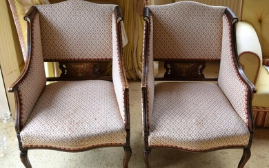 A PAIR OF 19TH CENTURY CONTINENTAL UPHOLSTERED SALON