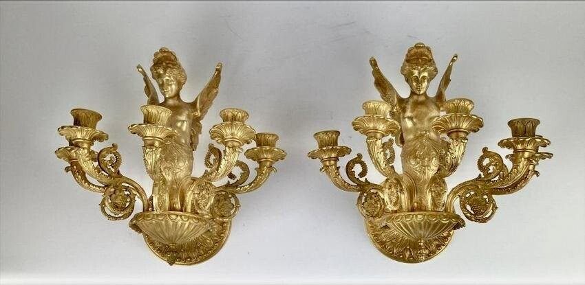 A PAIR OF EMPIRE STYLE DORE BRONZE WALL SCONCES