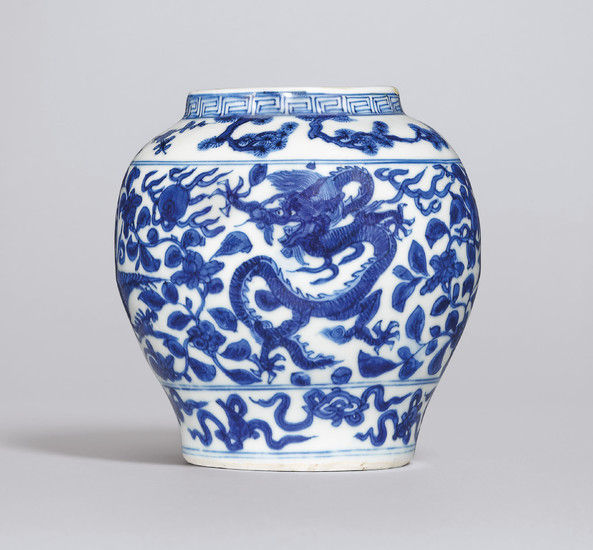 A RARE BLUE AND WHITE 'DRAGON AND PHOENIX' JAR, WANLI SIX-CHARACTER MARK IN UNDERGLAZE BLUE WITHIN A DOUBLE CIRCLE AND OF THE PERIOD (1573-1619)