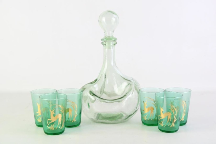 A Retro Green Glass Drinks Suite inc Decanter and A Set of 6 Deer Themed Glasses