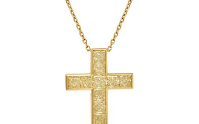 A YELLOW DIAMOND CROSS PENDANT NECKLACE in 18ct yellow gold, the pendant designed as a cross set