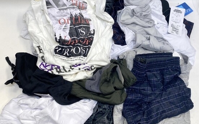A large group of men's pajamas/trunks/t-shirts size M (closer to S)