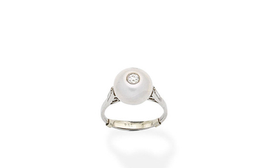 A natural pearl and diamond ring