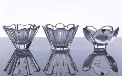 A set of 3 Swedish Orrefors lead crystal bowls, H:...