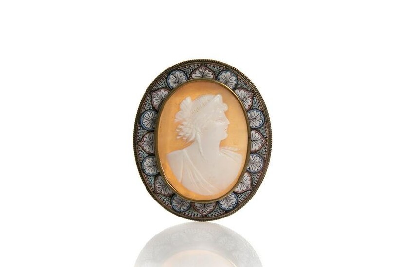 ANTIQUE MICRO MOSAIC FRAMED CAMEO BROOCH