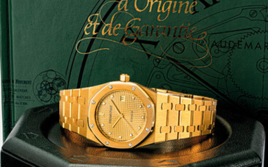 AUDEMARS PIGUET. AN 18K GOLD AND DIAMOND-SET AUTOMATIC WRISTWATCH WITH SWEEP CENTRE SECONDS AND DATE