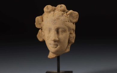 Ancient Greek Terracotta female head - 6 cm