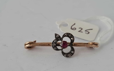 Antique Victorian gold bar brooch set with a diamond & ruby ...