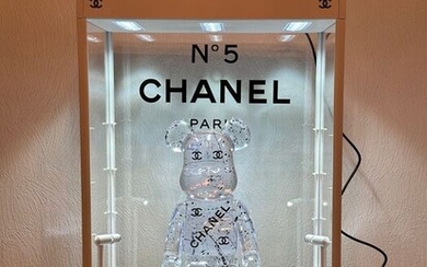 Art'Pej - Bearbrick Chanel Transparent