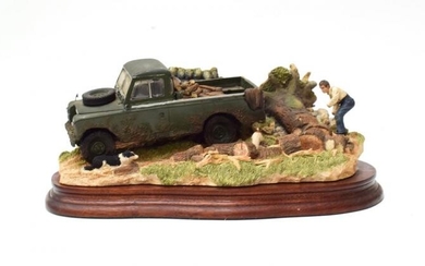 Border Fine Arts 'Clearing the Way' (2006 Land Rover), model...