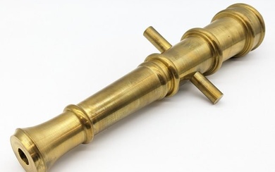 Brass Countertop Functioning Cannon
