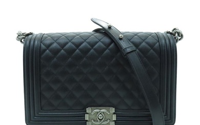 CHANEL Quilted CC SHW Boy Chanel 28cm Chain Shoulder Bag Caviar Leather Black