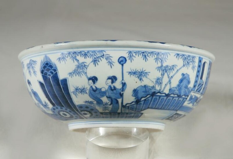 Fine and Large Antique Blue & White Bowl