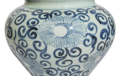 Chinese Canton Jar
