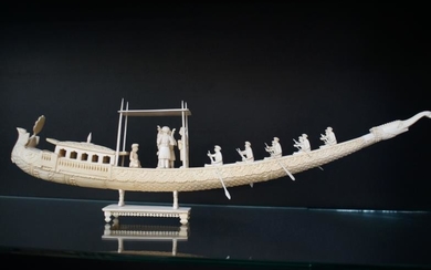Chinese Ivory long boat set with 10 rowers, 5...