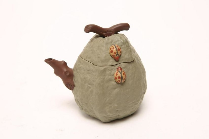 Chinese Yixing Guava & Ladybugs-Form Tea Pot