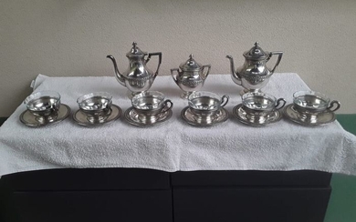 Coffee and tea service - .800 silver - Europe - Early 20th century