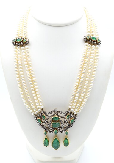 Collier de perles à 4 rangs avec pendentif, parties et fermoir en argent et or...