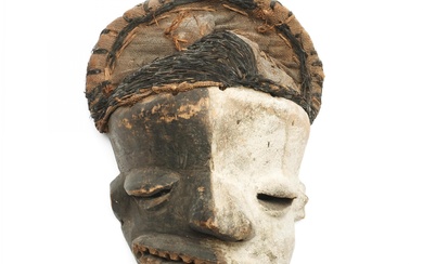 D.R. Congo, Pende, sickness mask.