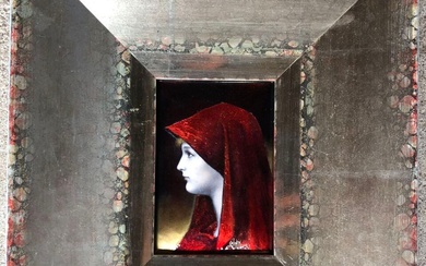 Dans le goût de HENNER. Femme au voile rouge Émail 12,5 x 9 cm.