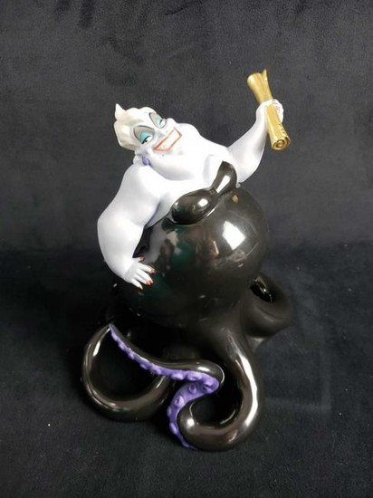 Disney Classics Collection Ursula Figurine in Box with