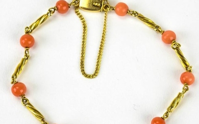 Estate 18kt Yellow Gold & Coral Bracelet