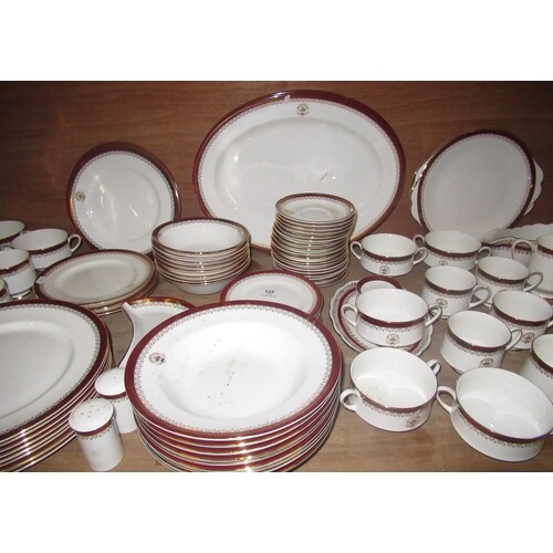 Extensive Royal Albert Paragon Holyrood dinner service with ...
